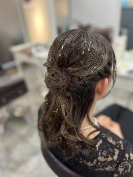 アクロ(ACRO) ハーフアップ