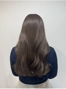 ジャガラ 千葉駅北口店(JAGARA) 赤みなし柔らか可愛いオリーブカラー【千葉・千葉駅】