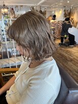 カリラ(CAOLILA)&nbsp;くすみベージュ/２０代/30代/ハイトーン/ハイトーンボブ/