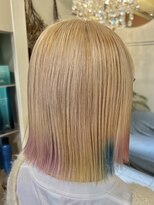 フレイストート(Frais Tout) 20代30代小顔/ボブ/デザインカラー/ホワイトブロンド