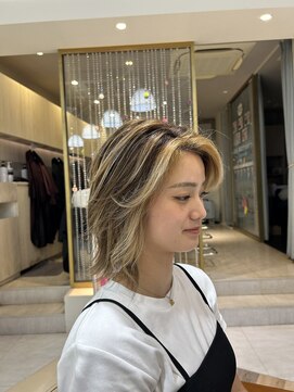 ウィル 野田阪神店(WiLL) 立体感ハイライト×ウルフレイヤーボブ