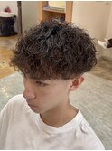 ツイストスパイラルメンズスタイルメンズカジュアル刈り上げ