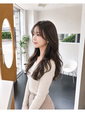 ビーアップヘアー(be:up hair) 顔まわりレイヤー×ゆる巻きロング
