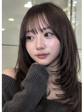 ベル 新宿(Belle) 大人ヘア　レイヤーカット　ミントベージュ　韓国ヘア　新宿
