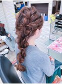 編み込みダウンスタイル