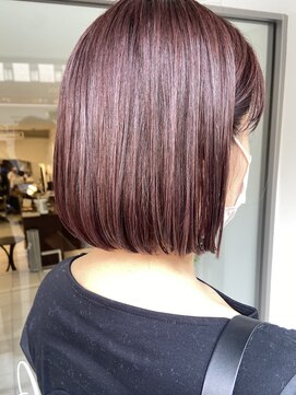 インビテーション(invitation) 艶やかピンクブラウン・あご下ボブ・イルミナカラー