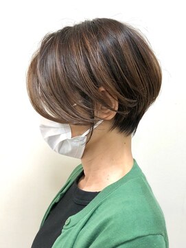 テルミークリニカルデザイン 北千里 30代40代50代ひし形ショートボブ襟足短め丸みショート絶壁解消