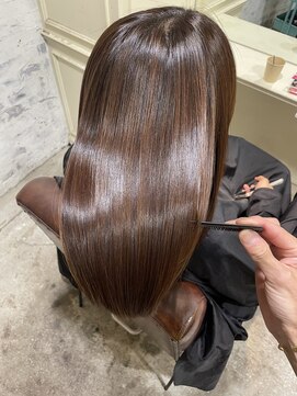 ロロ(ro-ro) 【恵比寿 ro-ro】栄養水分を最大限に補給する髪質改善Tr