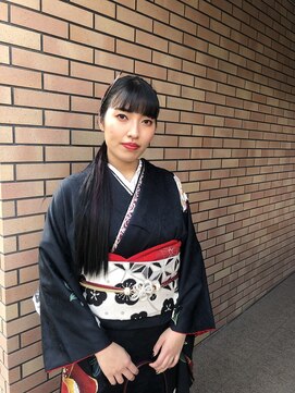 むぎ 成人式ヘアメイク着付け