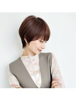 30代40代50代耳かけショート前髪なしハンサムショートカット