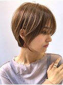 新宿 大人可愛い 20代30代40代 丸みショート 耳掛けショートボブ