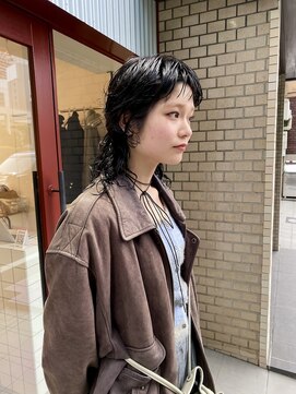 シイ(SIE) ウルフカットパーマ