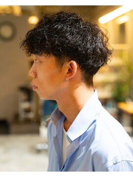 カフ(CAF) CAF河内 マッシュパーマ 波巻きパーマ 20代30代 大阪 心斎橋