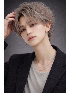 ヘアールーム アート(hair room a to by NYNY) フェザースパイラル×ミルクティーベージュ