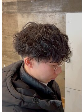 エッジ(EDGE) 大分メンズ刈り上げショートマッシュ波巻きパーマスタイル