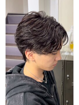 ノイ 水戸店(NEU) フェザーパーマ