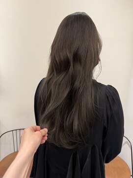 リリアーナ(LILIANA) 池袋 イルミナカラー 透明感 アッシュグレー♪