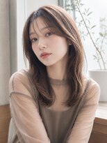 プリモ ココ 鍋島店(Primo coco.)&nbsp;韓国風シースルーバング 顔周りカット ベージュ セミロング 20代