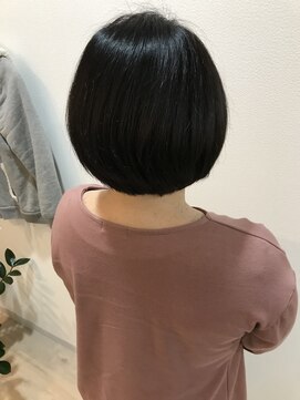 リュタン(LUTIN) LUTINミニボブヘア