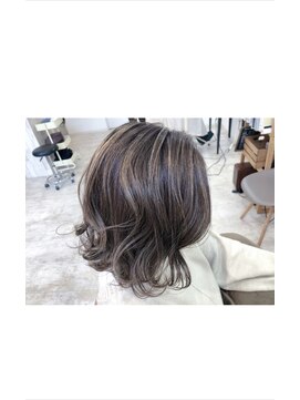 ラシク(Lashic) ミディアム