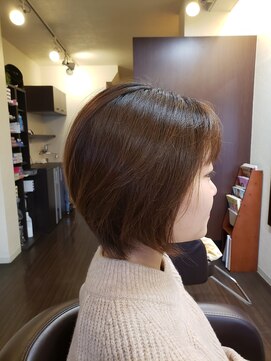 ヘアメイク ビス(Hair Make Bis.) ショートボブ