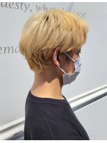 六本木美容室 白金店&nbsp;マッシュウルフ/ツーブロック/ブリーチ/センターパート