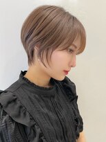 トルネード(TORNADO) グレーシルキーベージュ 大人マッシュショート 斜めバングt814