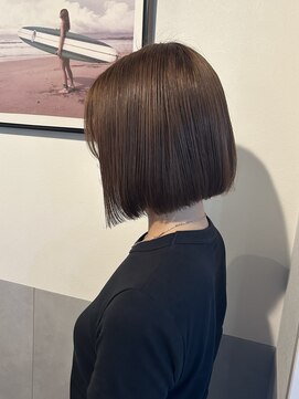 マリン(Marine) 20代30代40代前下がりボブブリーチなしオリーブベージュ