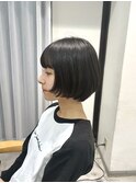 前上がりボブ