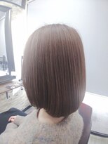アトリエナガノ(atelier nagano)&nbsp;ショートボブ/ニュアンスカラー/センターパート/ブルージュ