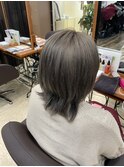 アッシュグレーカラー