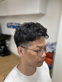 グルービー(Groovy)の写真/幅広い世代の男性に人気のメンズサロンはメニュー内容豊富！パーマも様々な種類でご用意【千葉県/妙典】