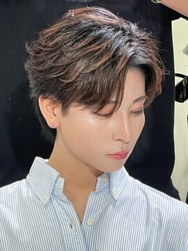 リップス 千葉annex(LIPPS) フェザーショート