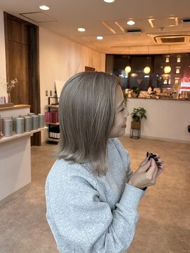 ウル 岡山駅店(ULu.) ミルクティーベージュ