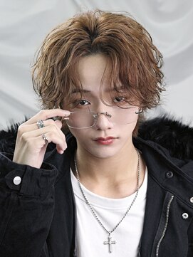 ローグ(ROGUE) ミディアムシャドウウルフ