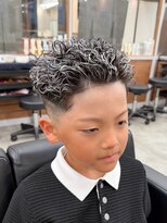 ルースト 南堀江店(ROOST)&nbsp;MEN’S/リバースセンターパート/ニュアンスパーマ/南堀江