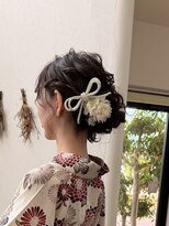 リリカル ヘアオブジェ ゆるふわシニヨン