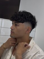グルーマーズクレッジ 渋谷店(GROOMER/S CREDGE) スペインカール バーストフェード ラルフカール