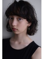 ミラバイグリーン(Mira by green) エアリーショート X 黒髪【wavy】 perm #28