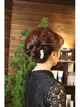 ミックスカール(Mixcurl) パーティーアップ結婚式