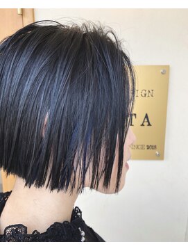 ヘア デザイン ギタ(HAIR DESIGN GHITA) ブルーブラック