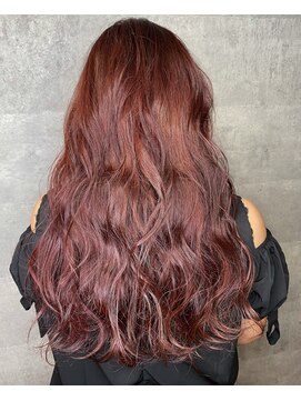 アンダーバーホワイト 大阪上本町店(_WHITE) レッドカラー