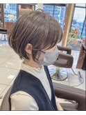 ショートボブ