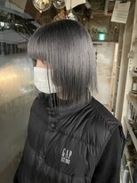 ヘアアトリエコモノ(hair l'atelier KoMoNo) KoMoNo×ケアブリーチ×シルバー