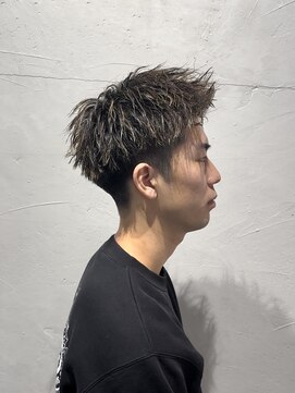 ガオプロデュースバイレボ(gao produced by revo) スパイキーショート/短髪/刈り上げ/ツーブロック/ハイライト