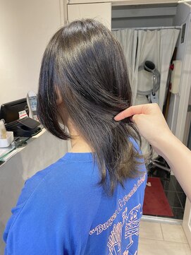 テトラ バイ ネオリーブ 横浜西口店(tetra by neolive) ＊グレーインナーカラー＊[横浜/横浜駅]