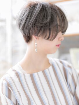 モッズヘア 越谷(mod's hair) 外国人風グレイアッシュくせ毛風ミニボブc5越谷10代20代30代
