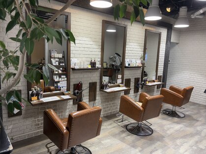 ヘアガレージ ディフロア(Hair Garage D FLOOR)の写真