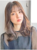 くせ毛風カールくびれヘアモテ髪ナチュラルカール大人可愛い