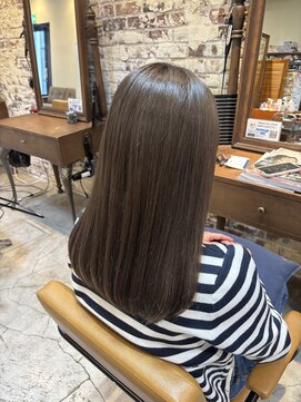 ワゴンバイアフロート(Wagon by afloat) 髪質改善トリートメント【質感再整カラー】でグレージュカラー!